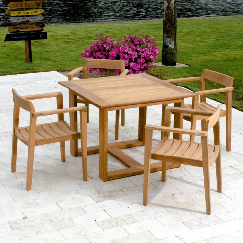 Daniah teak square set