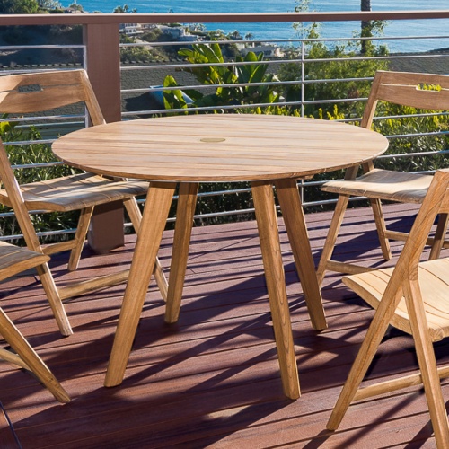 42 Round Teak Table