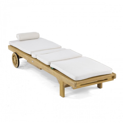 chaise lounger