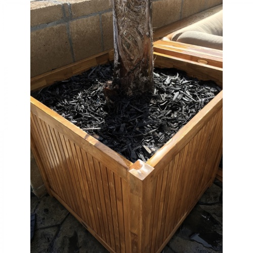 18132 cube planter angled view  on deck patio beside sectional