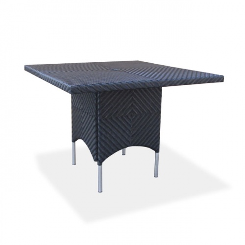 wicker dining table