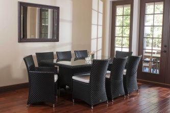 Valencia Table